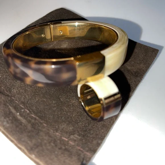 Michael Kors Gold-Tone Color-Blocked Hinge Bracelet - Picture 5 of 5